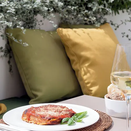Certosa Boutique 5*