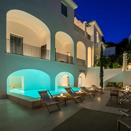 Certosa Boutique 5*