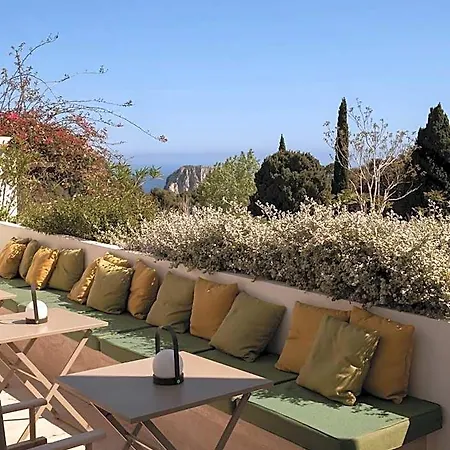 Certosa Boutique Hotel
