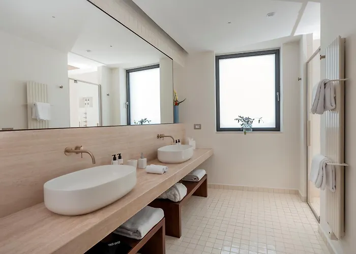 酒店 Certosa Boutique 5*